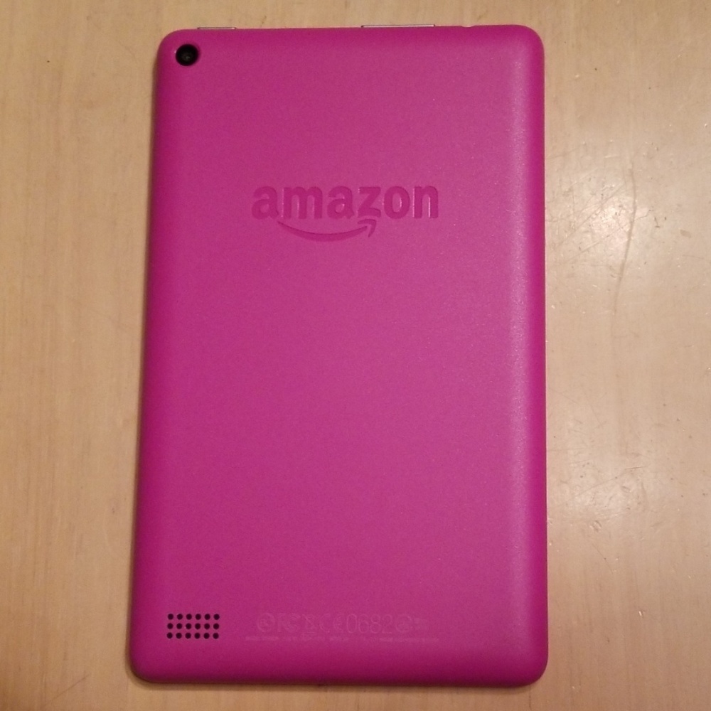 Amazon Fire tablet - Picture 2 of 3